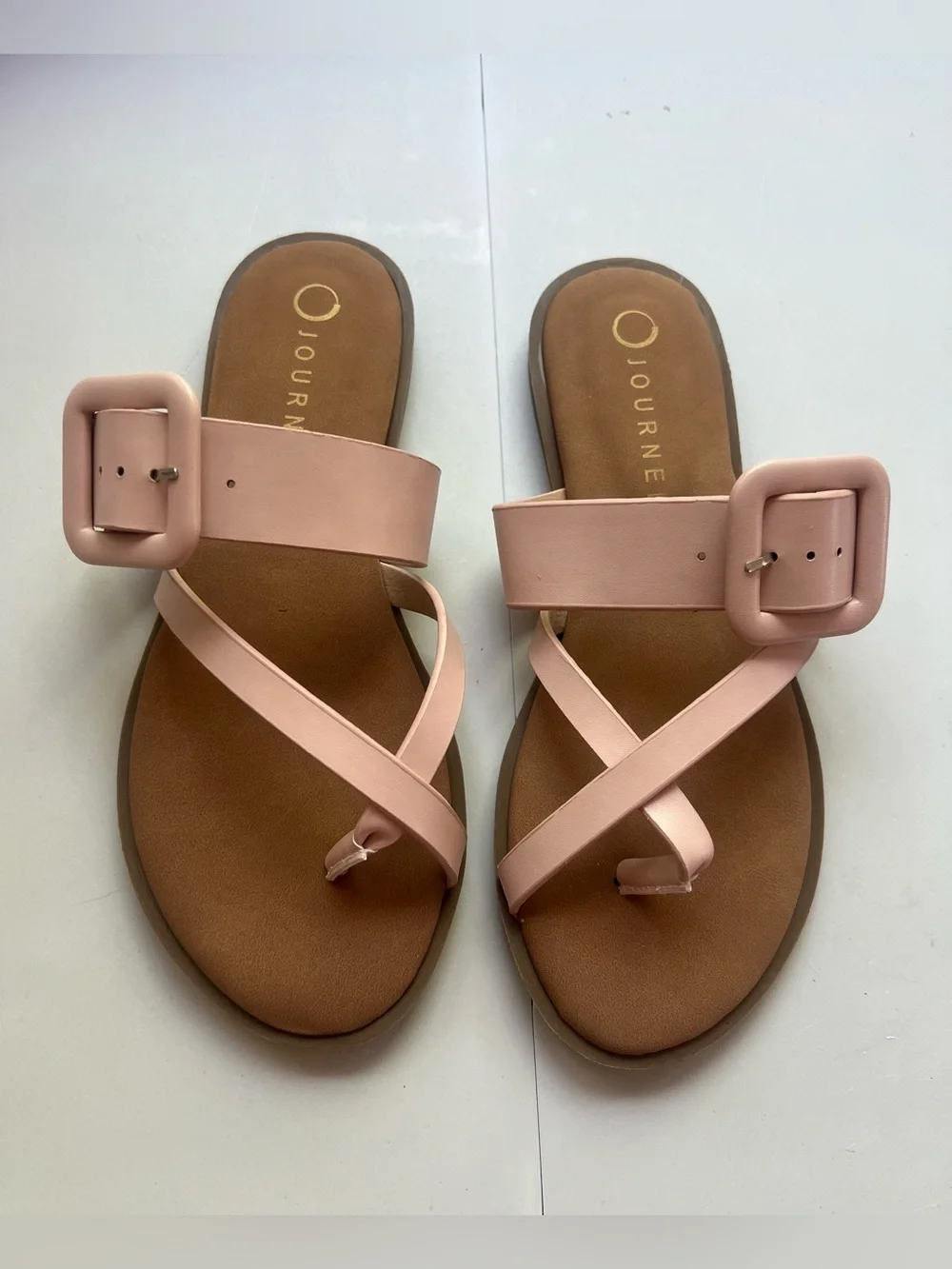 Journee Collection step into